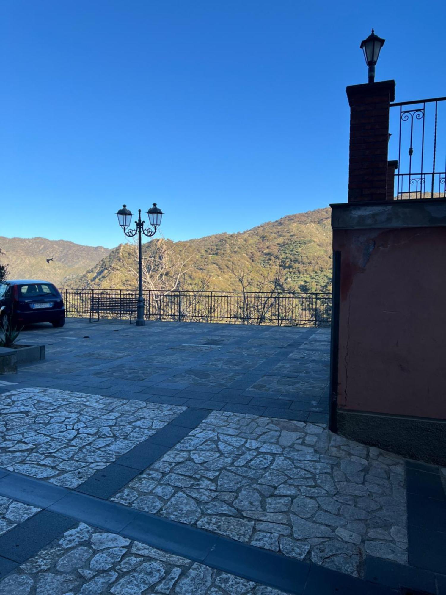 Casa Belvedere Motta Camastra Gole Alcantara Luaran gambar