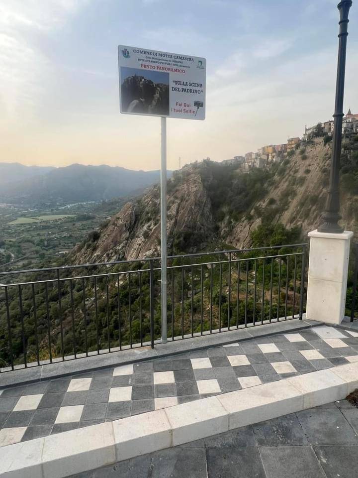 Casa Belvedere Motta Camastra Gole Alcantara Luaran gambar